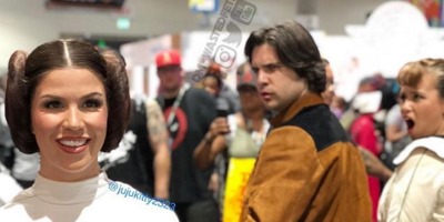 Han Solo is the "Distracted Boyfriend" in "Star Wars" Cosplay at Comic Con