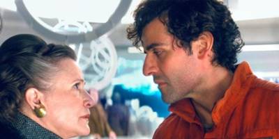 Watch Carrie Fisher Slap Oscar Isaac 41 Times in "The Last Jedi" Blooper Reel