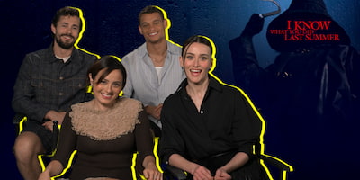 The Cast of “I Know What You Did Last Summer” Chat Horoscopes, Red Flags & More
