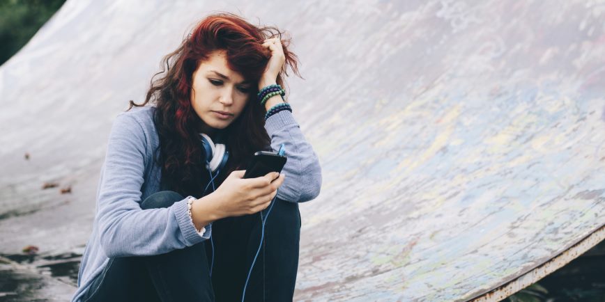Here’s The Reason Facebook Makes Us Sad
