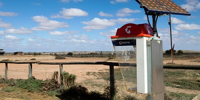 Telstra Payphones Will Be Free This Christmas, So Everyone Can Get In Touch With Loved Ones