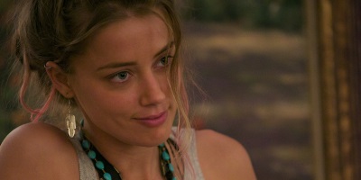 Amber Heard Summoned To Queensland Court For Dog Smuggling