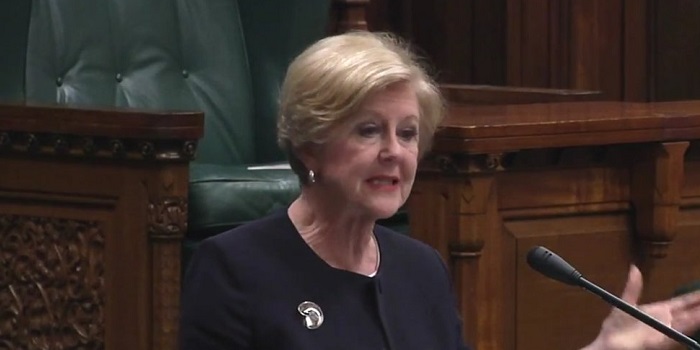 Gillian Triggs Urges Malcolm Turnbull To Scrap Offshore Processing Of Asylum Seekers