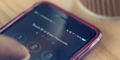 US Government Figures Out How To Crack iPhones; Ends Court Proceedings Against Apple
