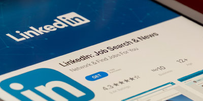 When Do I Need a LinkedIn Account and How Do I Set It Up?