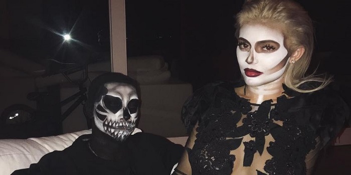 Halloween 2016 Blessed Us With Katy Perry As Hillary Clinton And Kylie Jenner As 2002 Xtina Aguilera