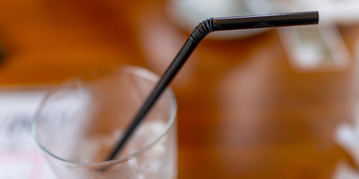 Queensland Is Moving to Ban Single-Use Plastic Straws and Plates By Mid-2021
