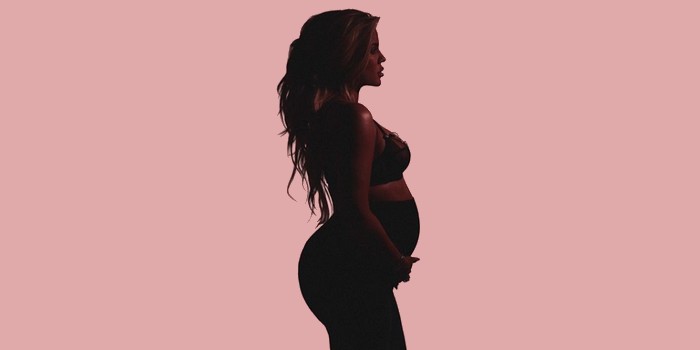 In the Midst of Personal (and Now Very Public) Drama, Khloé Kardashian Gave Birth to a Bébé Girl