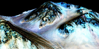 Surf’s Up! Turns Out Water Flows On Mars