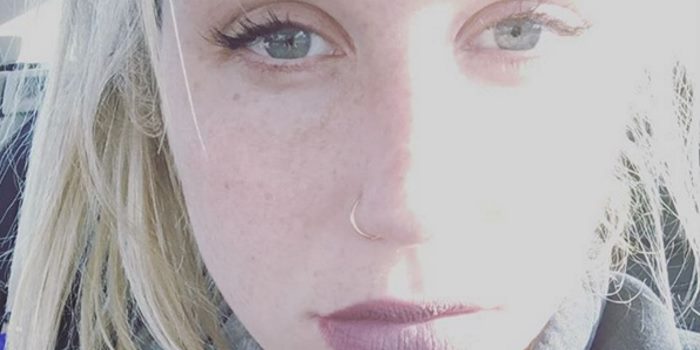 Kesha Thanks Supporters With Emotional Facebook Post; Adele Publicly Backs Her At Brit Awards