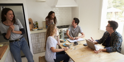 How to Divvy Up the Spending in a Share House