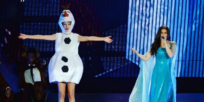 Dude Sues Taylor Swift For $42 Million, Claiming She Stole "Shake It Off"; She Responds With "Let It Go"