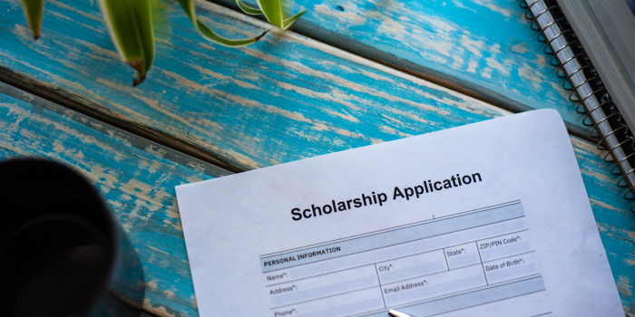 How to Apply for a University Scholarship