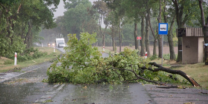 South Australia Pounded By Storms: 70,000 People Without Power