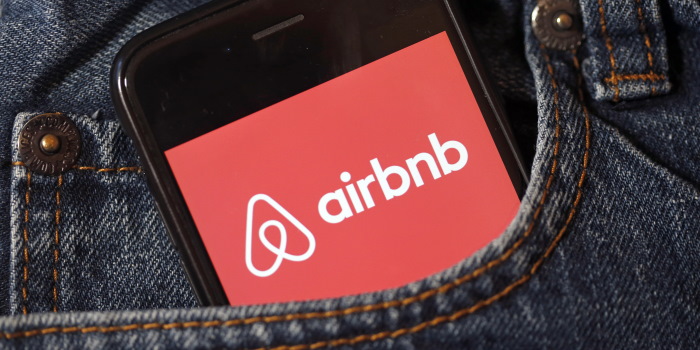 Cancel Your Party Plans Because Airbnb Has Banned House Parties for Good