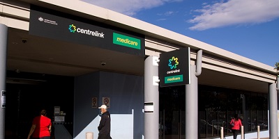Report Says Unemployed Students Will Spend 37 Years On Welfare