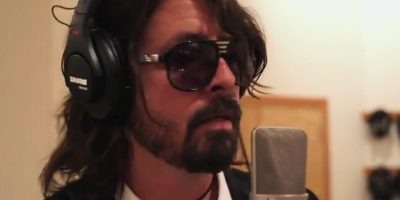 Foo Fighters Troll Fans With Break-Up Video (Featuring Nick Lachey As The New Dave Grohl)