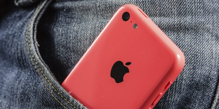 Apple Rejects Court Order To Create "Backdoor" Hack For iPhones