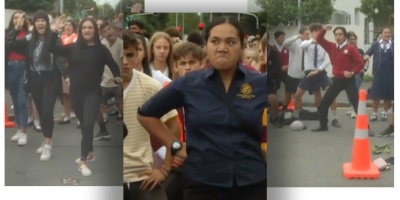Watch NZ Students Perform an Impromptu Haka to Mourn the Christchurch Victims