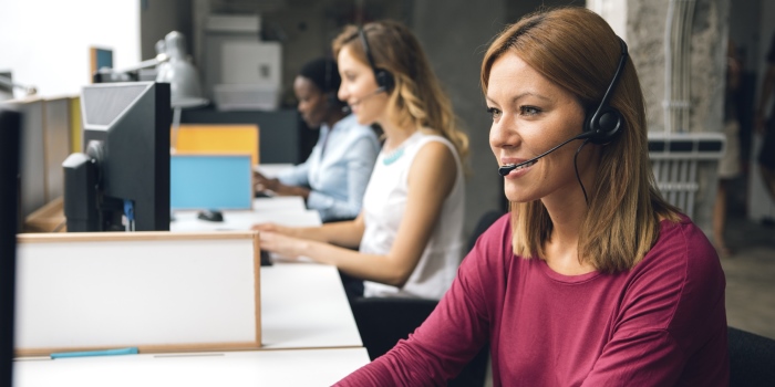 Funding For Australia's Only Dedicated Eating Disorder Support Line Runs Dry