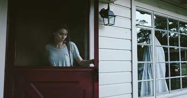 Win 1 of 10 doubles to a preview screening of A GHOST STORY
